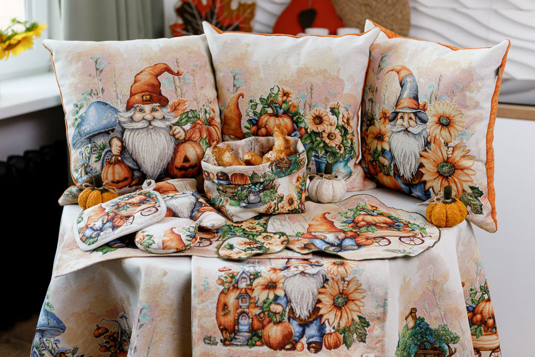 Round Autumn Gnomes Tapestry Tablecloth | Fall Harvest Table Decor, Halloween Pumpkins Table Cover | Thanksgiving Kitchen Decoration