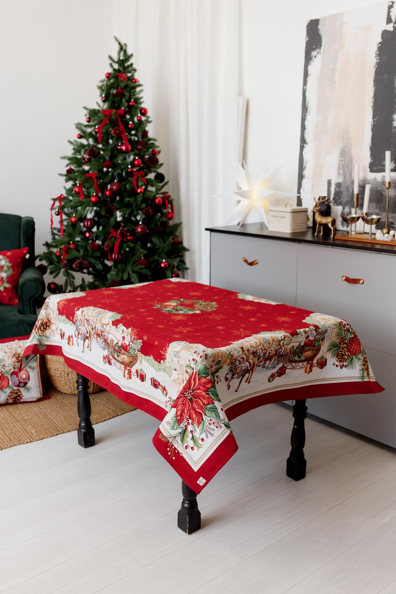 Red Christmas Santa Tapestry Tablecloth | Holiday Table Decor