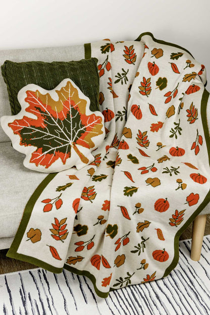 Autumn Maple Leaf Throw Pillow | Knitted Decorative Cushion for Fall Home Decor | Halloween Thanksgiving Decor | Cozy Living Room Gift