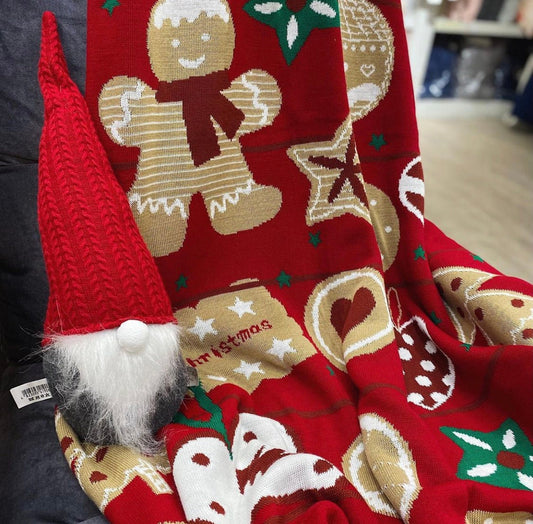 Red Knitted Christmas Blanket With Gingerbread Man Pattern | Festive Home Decor, Bedroom Textile, Holiday Present Idea For Family And Friends