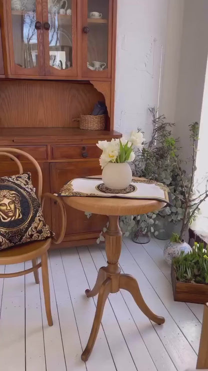 4 Baroque Style Tapestry Placemats With Medallion Pattern | White Cotton Golden Circle Napkin, Luxury Kitchen, Living Room Home Decor