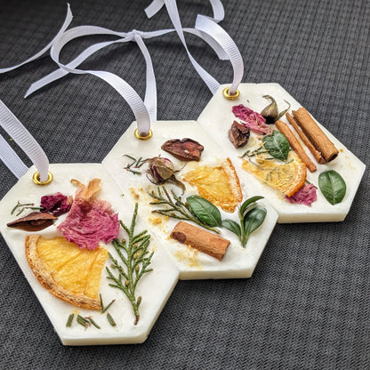 🌿 Aromatherapy Wax Sachet with Dried Flowers | Natural Air Freshener | Eco-Friendly Home Fragrance Gift