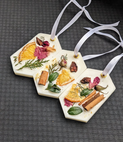 🌿 Aromatherapy Wax Sachet with Dried Flowers | Natural Air Freshener | Eco-Friendly Home Fragrance Gift