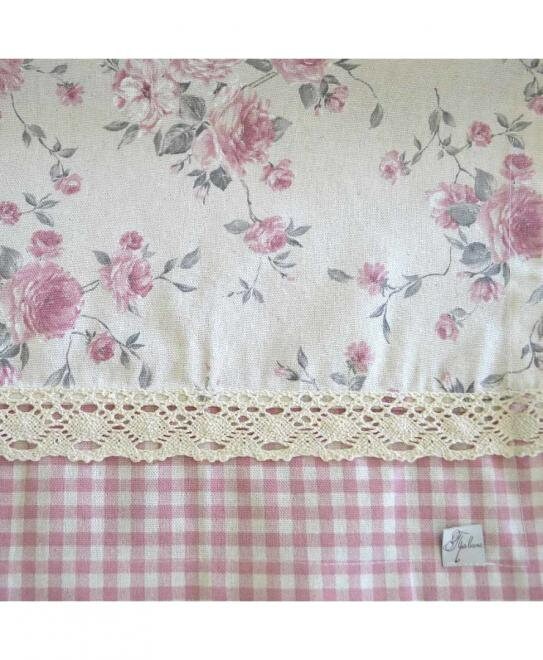 White Table Runner With English Roses Print And Lace Edging | Country Kitchen Textile Set, Home Decor