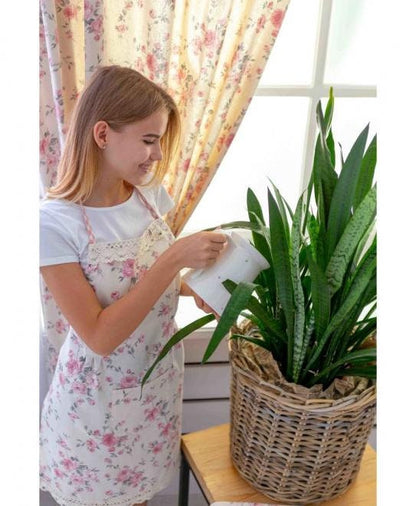 English Roses Cotton Kitchen Apron, Potholder And Oven Mitten With Lace | French Style Floral Textile Set, Housewarming Gift