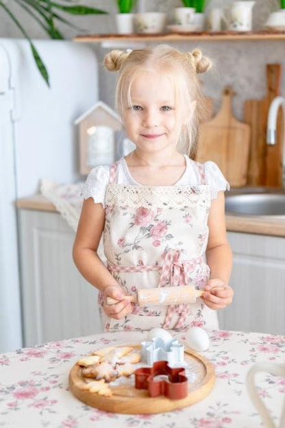 English Roses Cotton Kitchen Apron, Potholder And Oven Mitten With Lace | French Style Floral Textile Set, Housewarming Gift